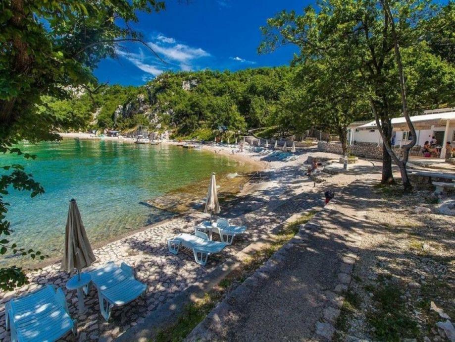 Готель Sobe Za Odmor Jadran Драмаль Екстер'єр фото